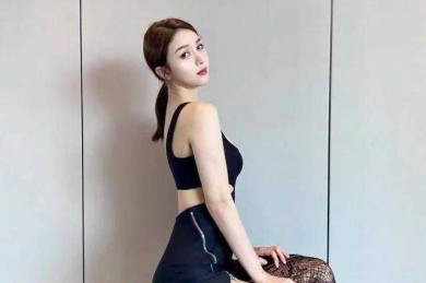 好看的“黑丝袜”, 永远都是时尚女生们的最好