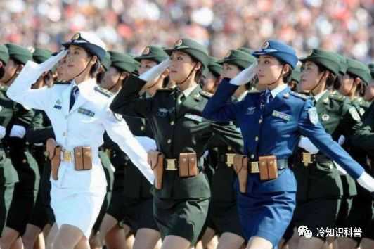 为什么女兵上阅兵式一定要穿丝袜？