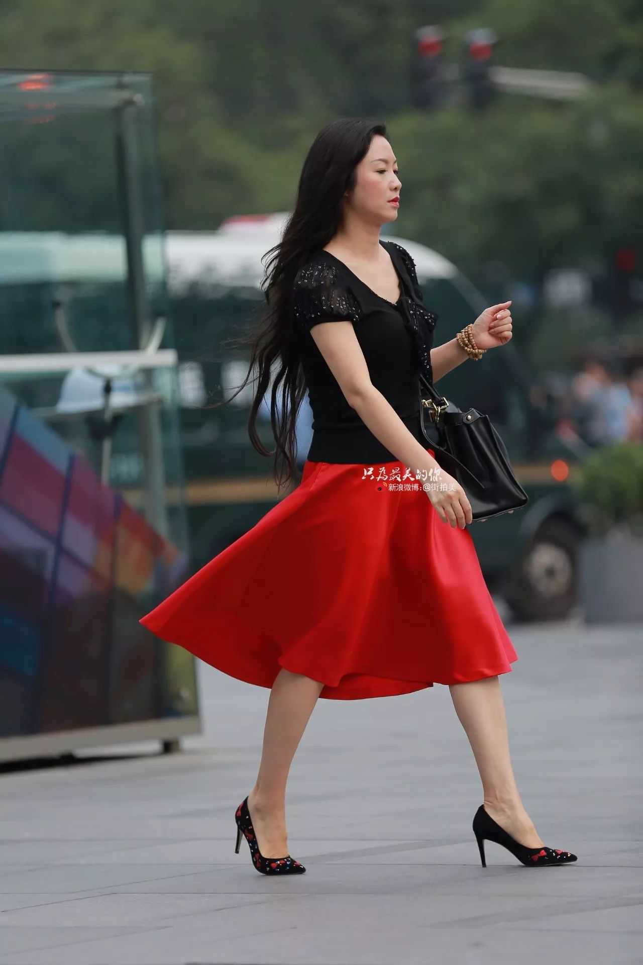 中国红的气质丝袜